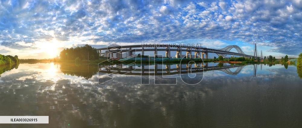 Changtai Yangtze River Bridge Construction in Taixing