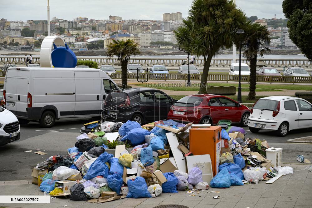 Garbage Strike - Spain