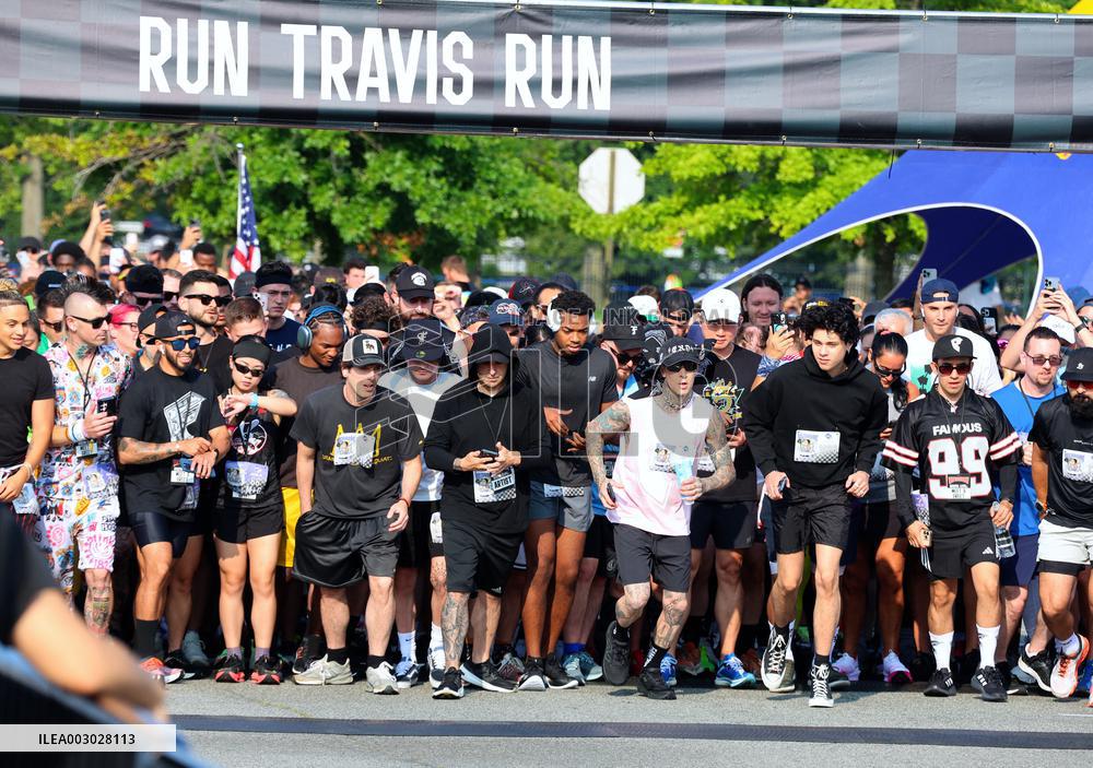 Travis Barker Running 5K In New York