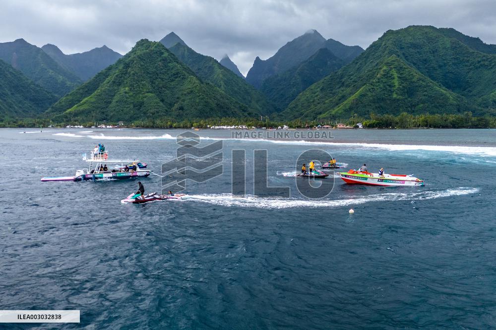 (PARIS2024)FRENCH POLYNESIA-TAHITI-SUFRING-TRAINING