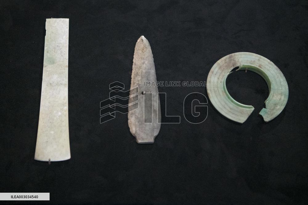 (FOCUS)CHINA-SICHUAN-SANXINGDUI RUINS-DISCOVERIES-WORKSHOP-JADE-STONE (CN)