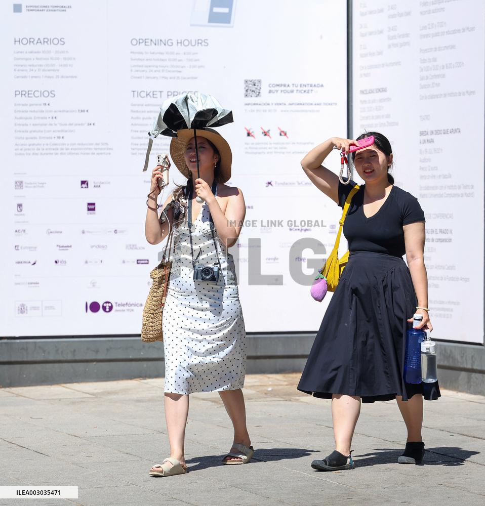 New Heat Wave Hits Spain