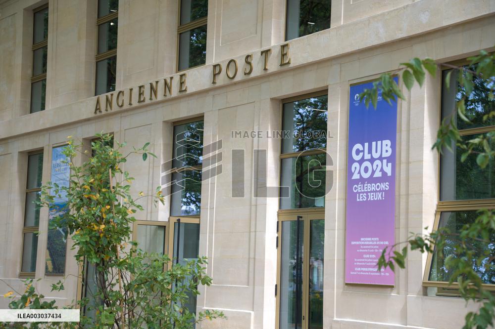 Paris 2024 - Inauguration Of A Fan Zone At Old Post Office Of Versailles