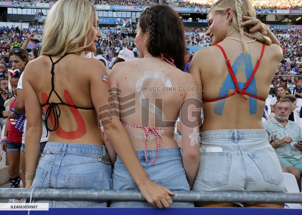 Paris 2024 - France v USA