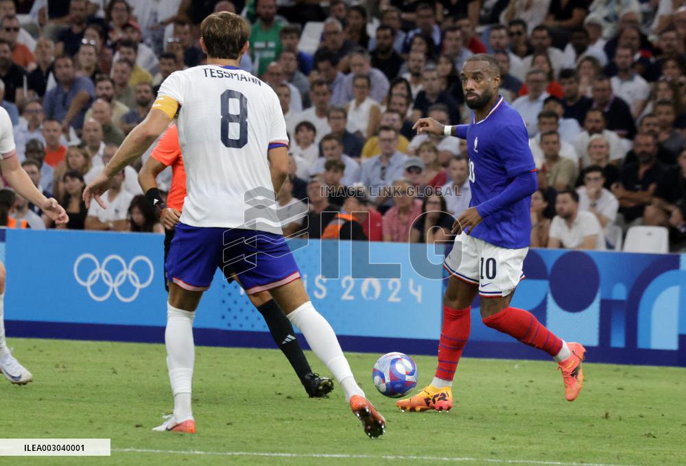 Paris 2024 - France v USA