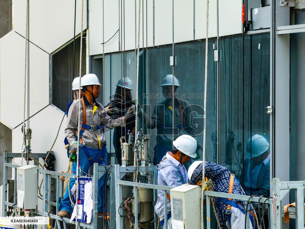 Chinese Real Estate Construction