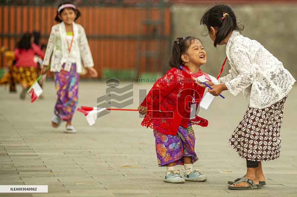 XINHUA PHOTOS OF THE DAY