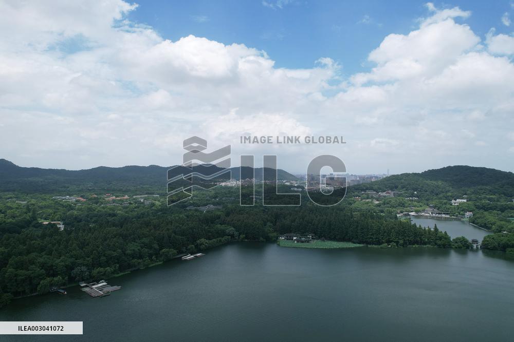 Typhoon Kaem Hit Hangzhou