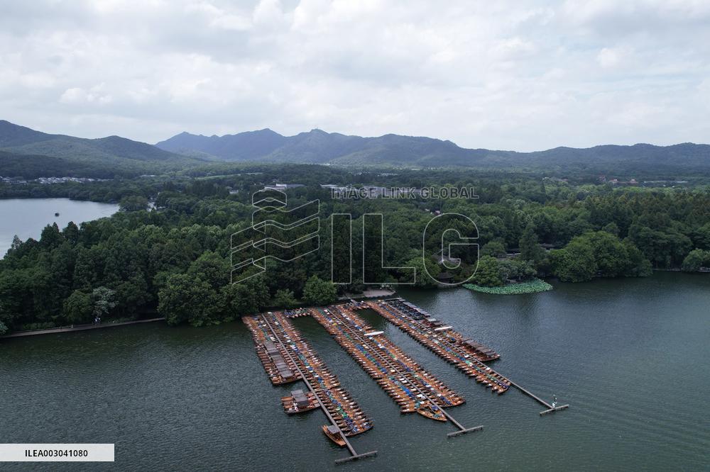 Typhoon Kaem Hit Hangzhou