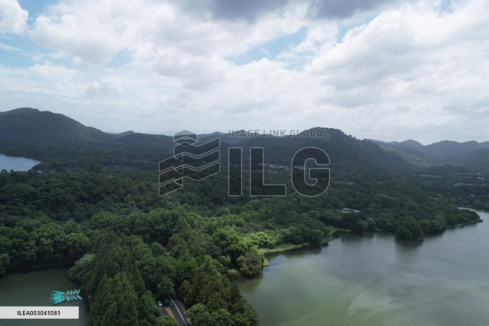 Typhoon Kaem Hit Hangzhou