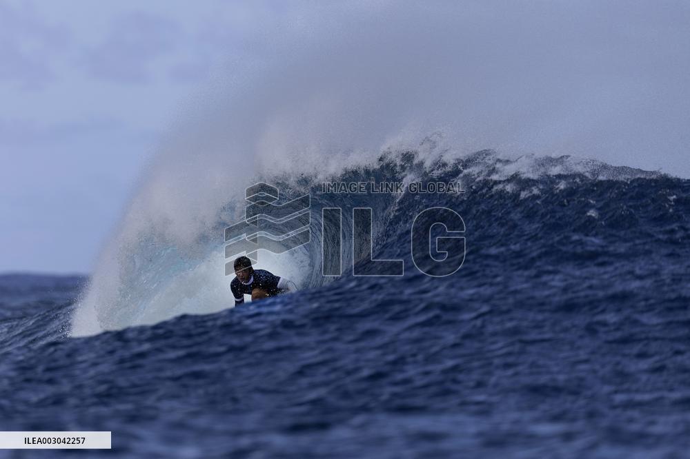 (PARIS2024)FRENCH POLYNESIA-TAHITI-SUFRING-TRAINING