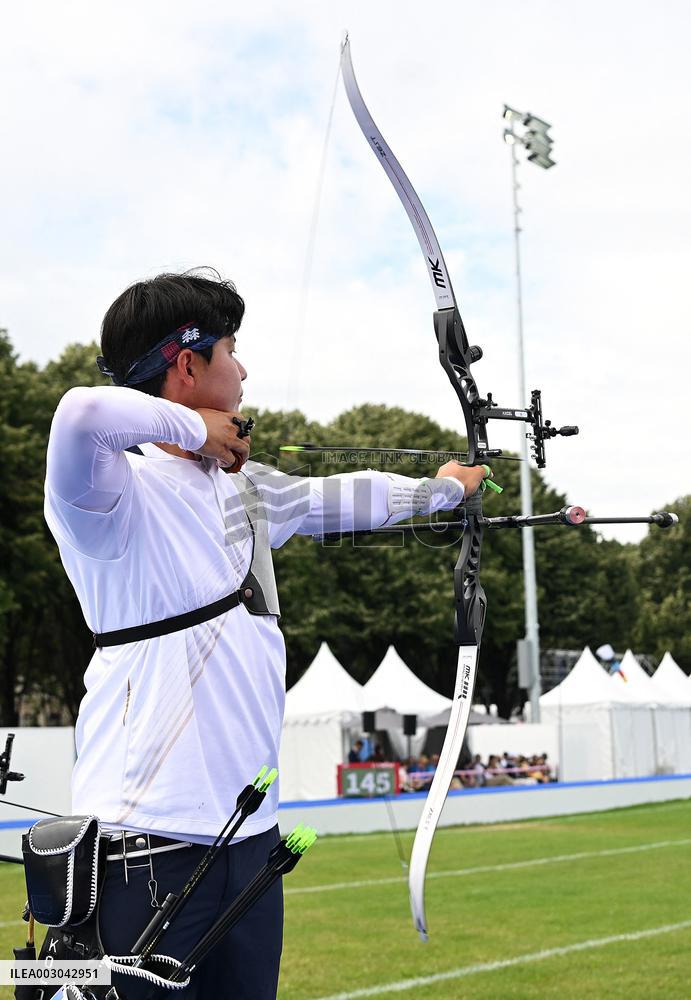 (PARIS2024)FRANCE-PARIS-ARCHERY-MEN'S INDIVIDUAL RANKING ROUND