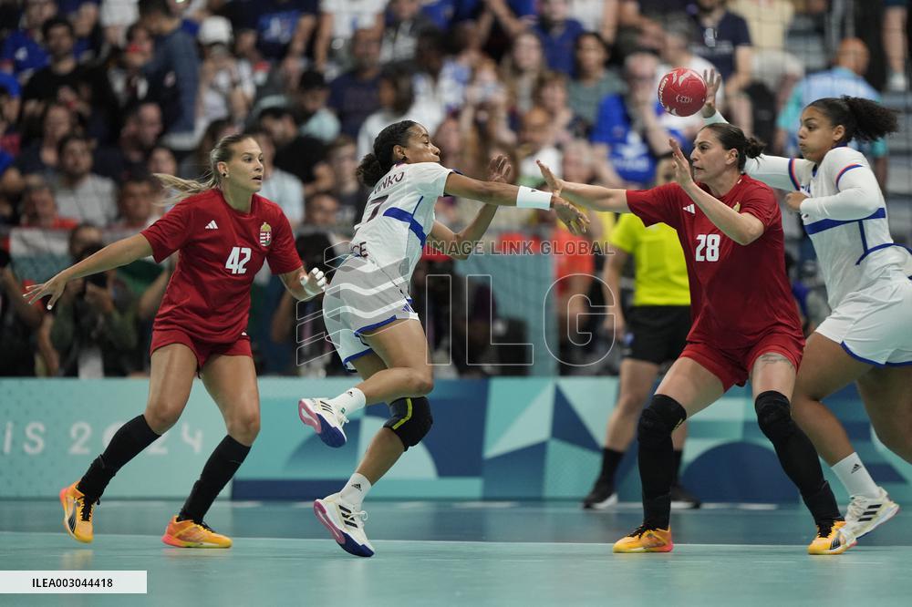 Paris 2024 - Handball - France v Hungary