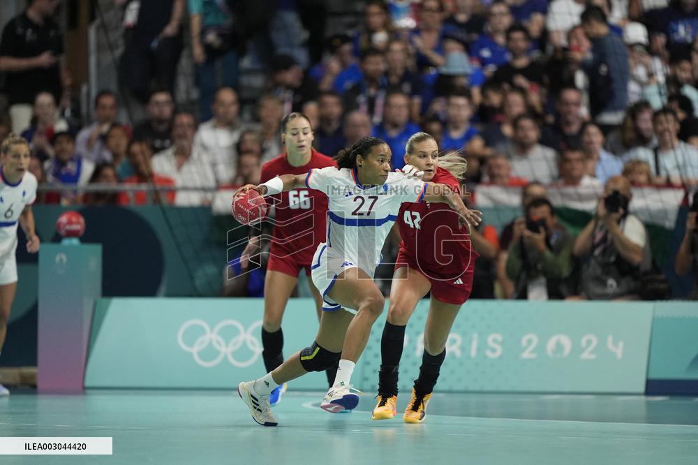 Paris 2024 - Handball - France v Hungary