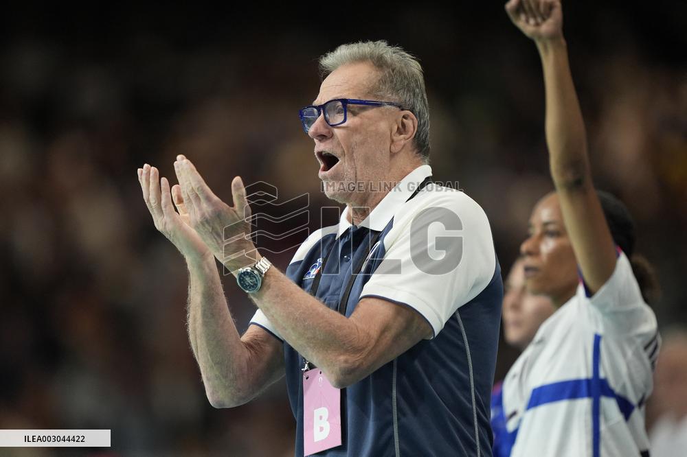 Paris 2024 - Handball - France v Hungary