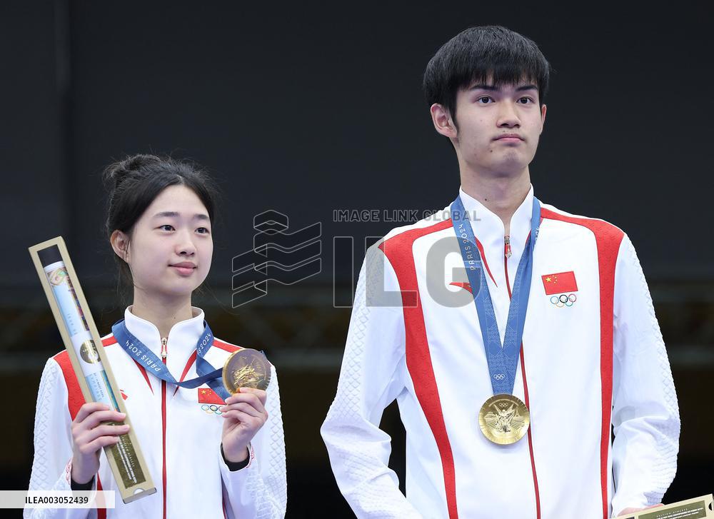 (PARIS2024)FRANCE-CHATEAUROUX-SHOOTING-10M AIR RIFLE MIXED TEAM-AWARDING CEREMONY