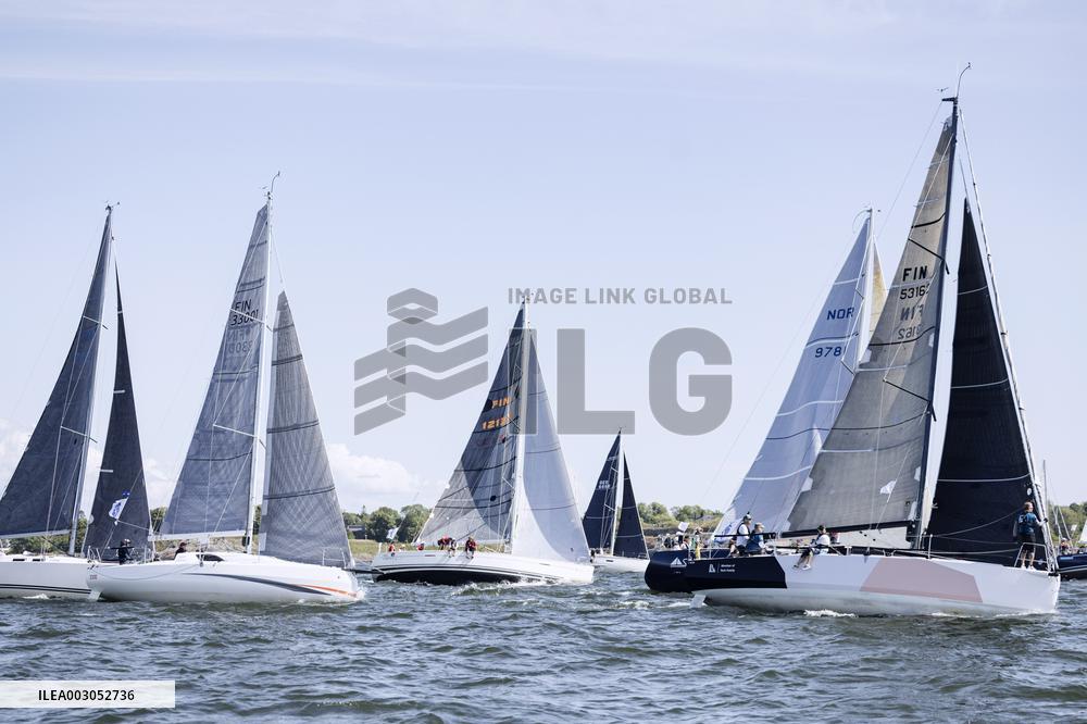 The RORC Roschier Baltic Sea Race start