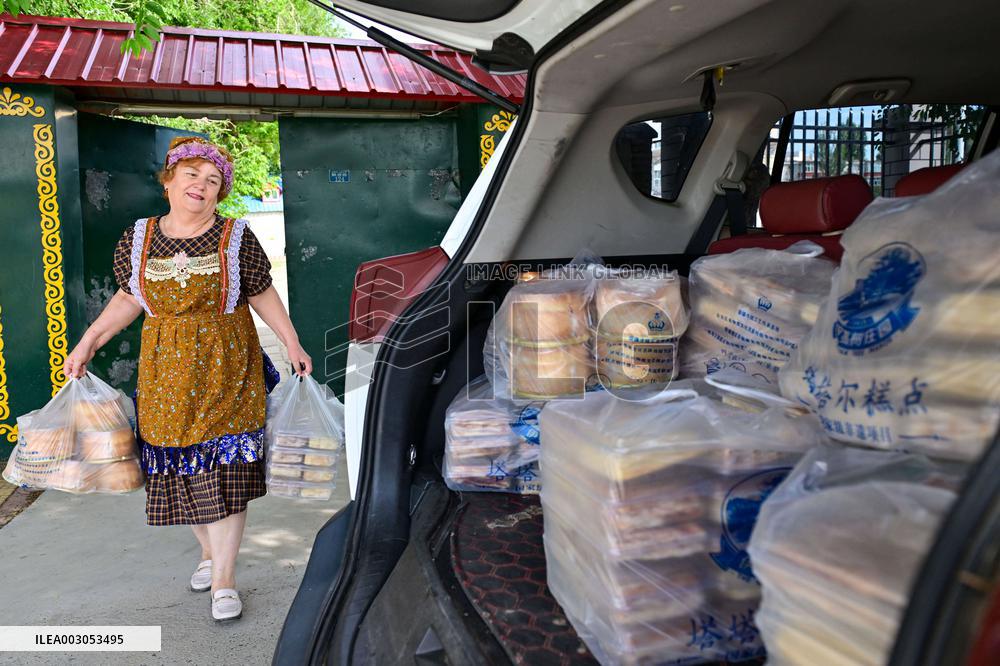 CHINA-XINJIANG-TACHENG-TATAR ETHNIC CULTURE-INHERITOR (CN)