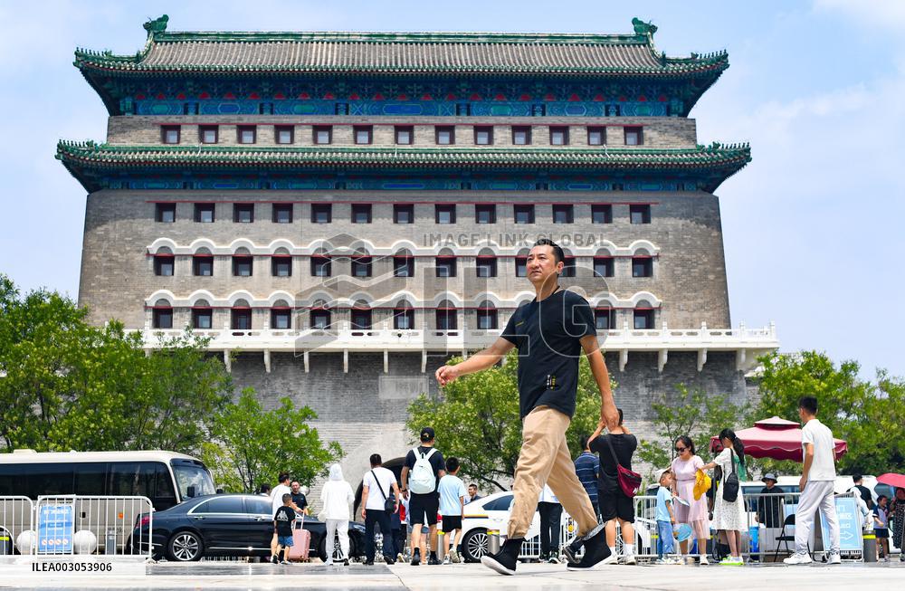 CHINA-BEIJING-CENTRAL AXIS-UNESCO WORLD HERITAGE-TIME-HONORED SHOE MAKER (CN)