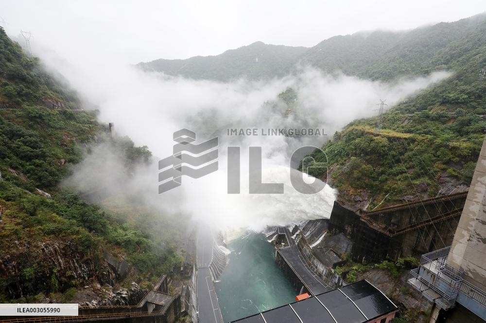 Dongjiang Reservoir Release Floodwaters in Chenzhou