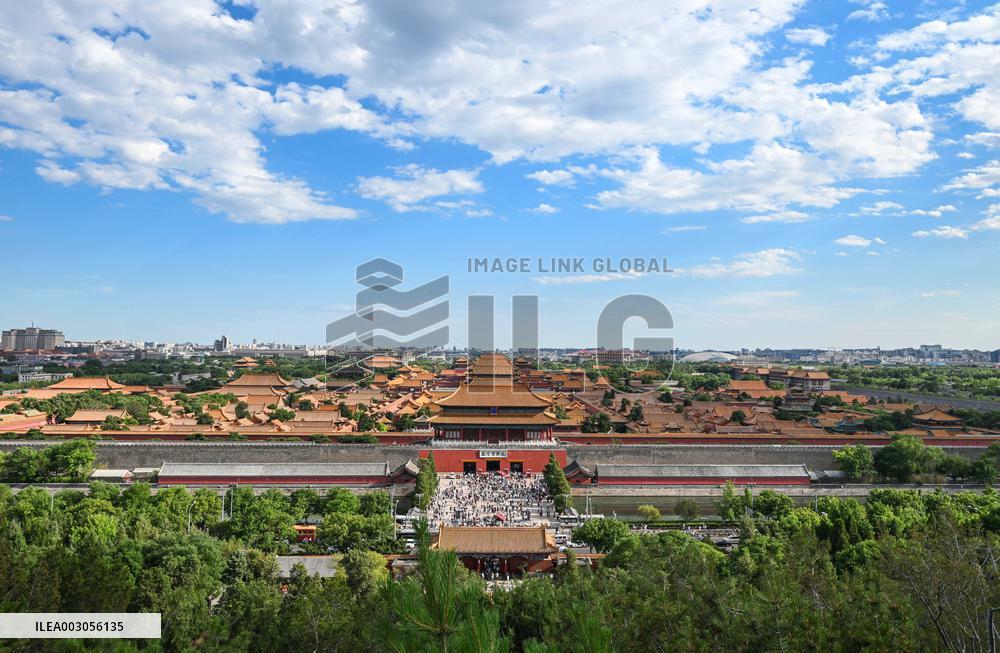 XINHUA PHOTOS OF THE DAY