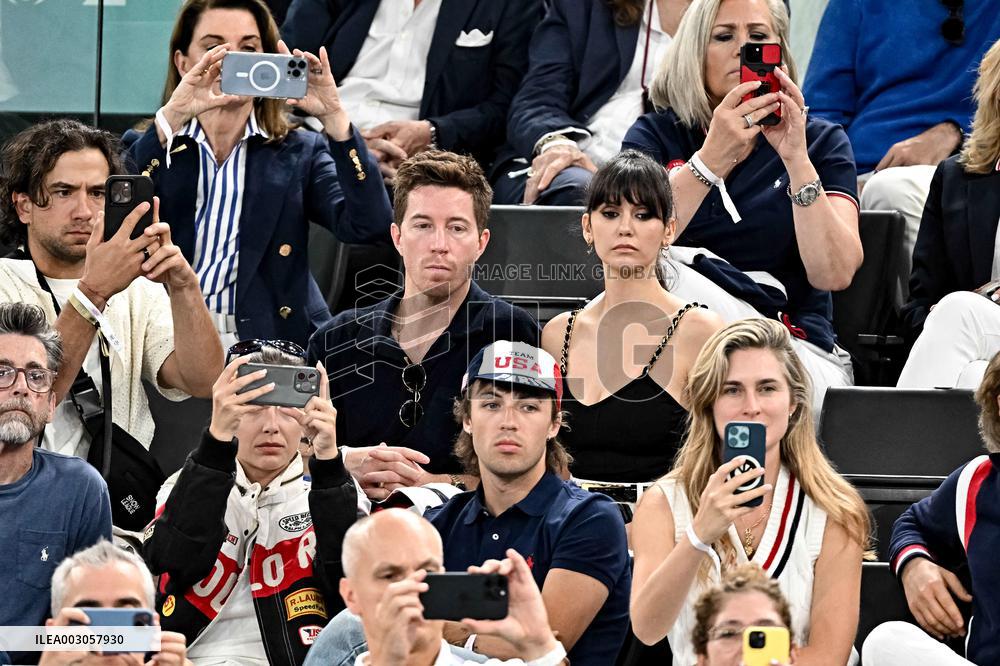 Paris 2024 - Nina Dobrev And Shaun White At Gymnastic