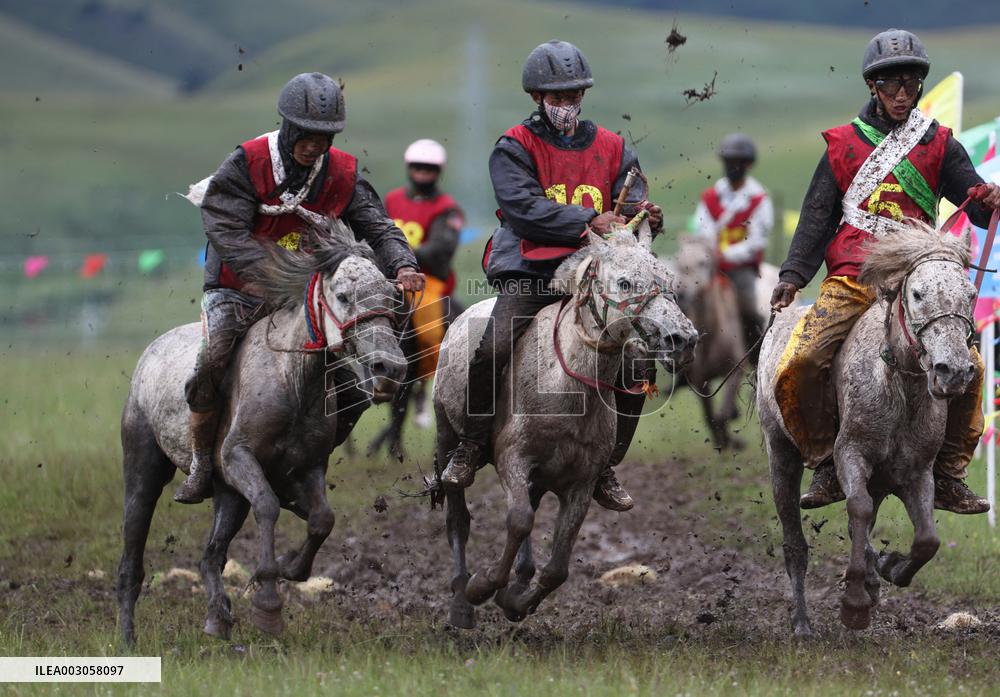 (SichuanMosaics)CHINA-SICHUAN-GARZE-RURAL FOLK EVENT (CN)