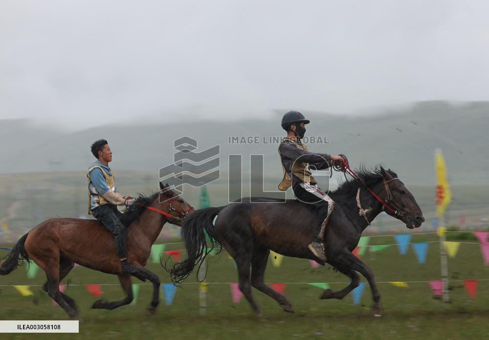 (SichuanMosaics)CHINA-SICHUAN-GARZE-RURAL FOLK EVENT (CN)