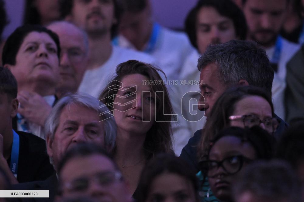 Paris 2024 - Gerald Darmanin And Wife At Fencing Match