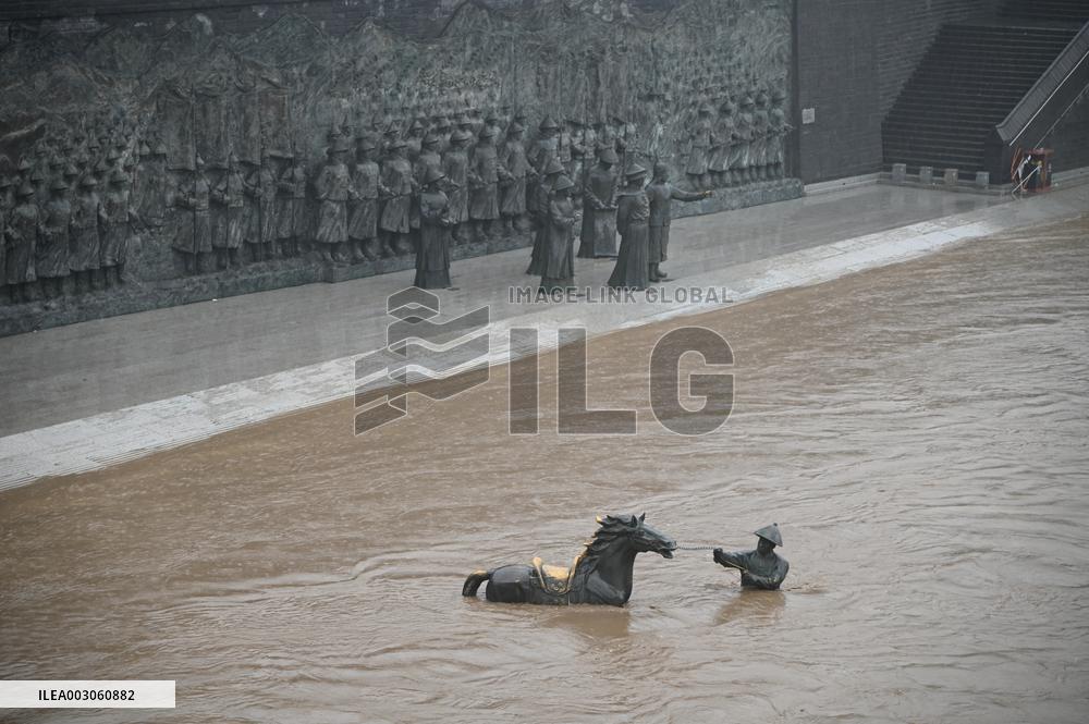 Pier Sculpture Flooded in Jilin