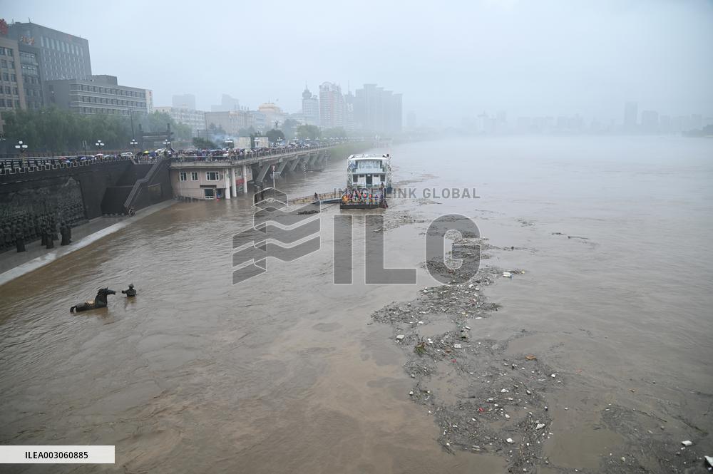 Pier Sculpture Flooded in Jilin