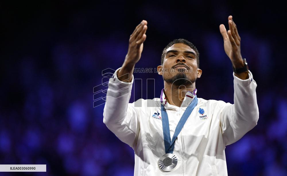 (PARIS2024) FRANCE-PARIS-OLY-FENCING