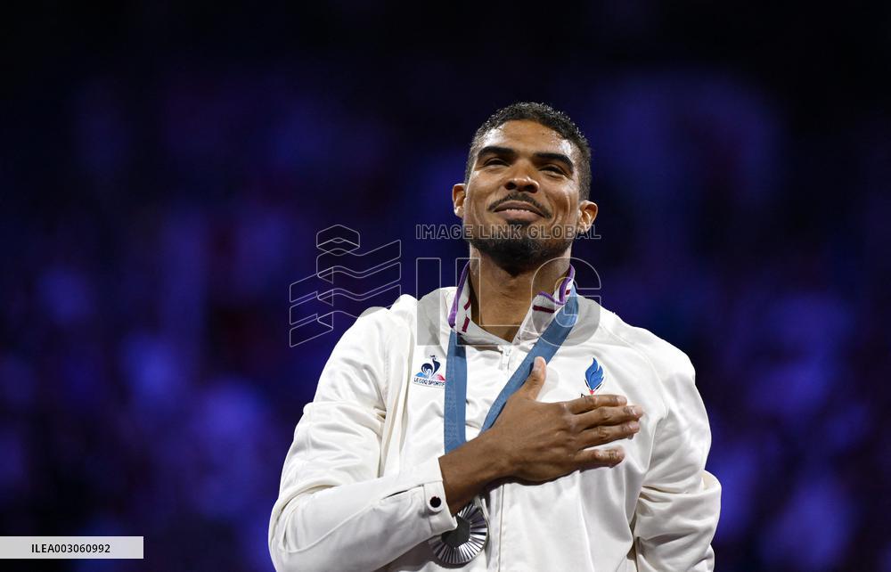 (PARIS2024) FRANCE-PARIS-OLY-FENCING