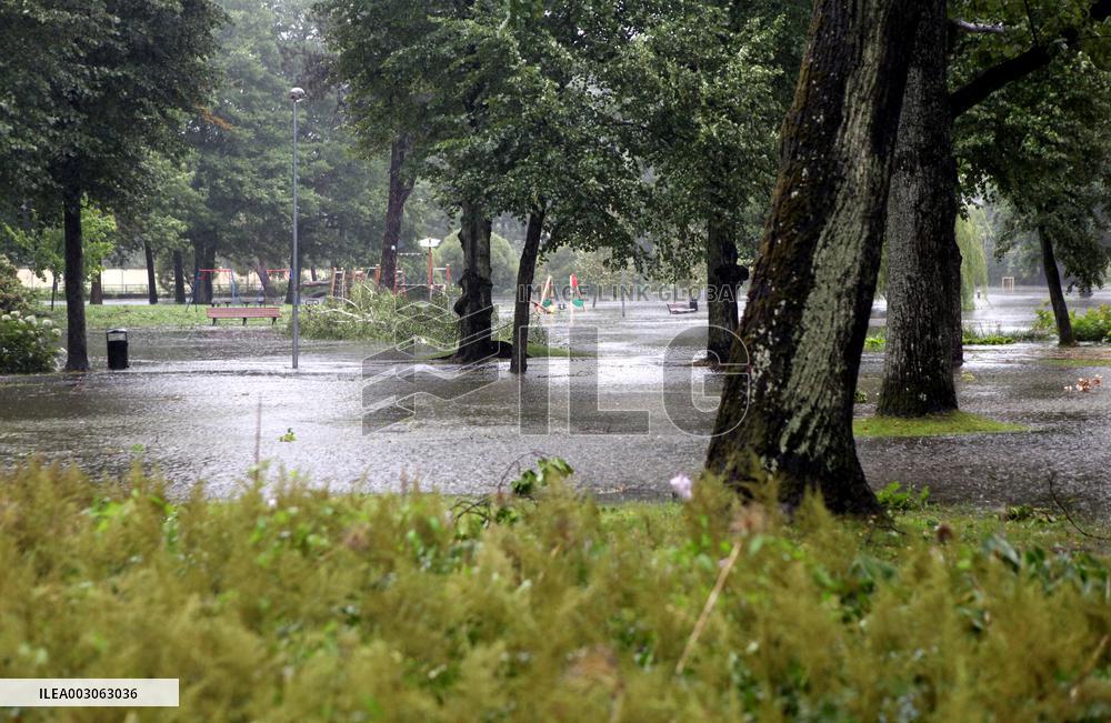 Rain and storm in Riga