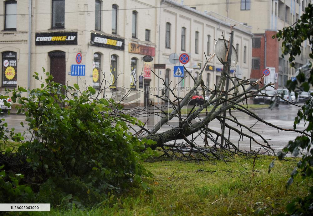 Rain and storm in Riga