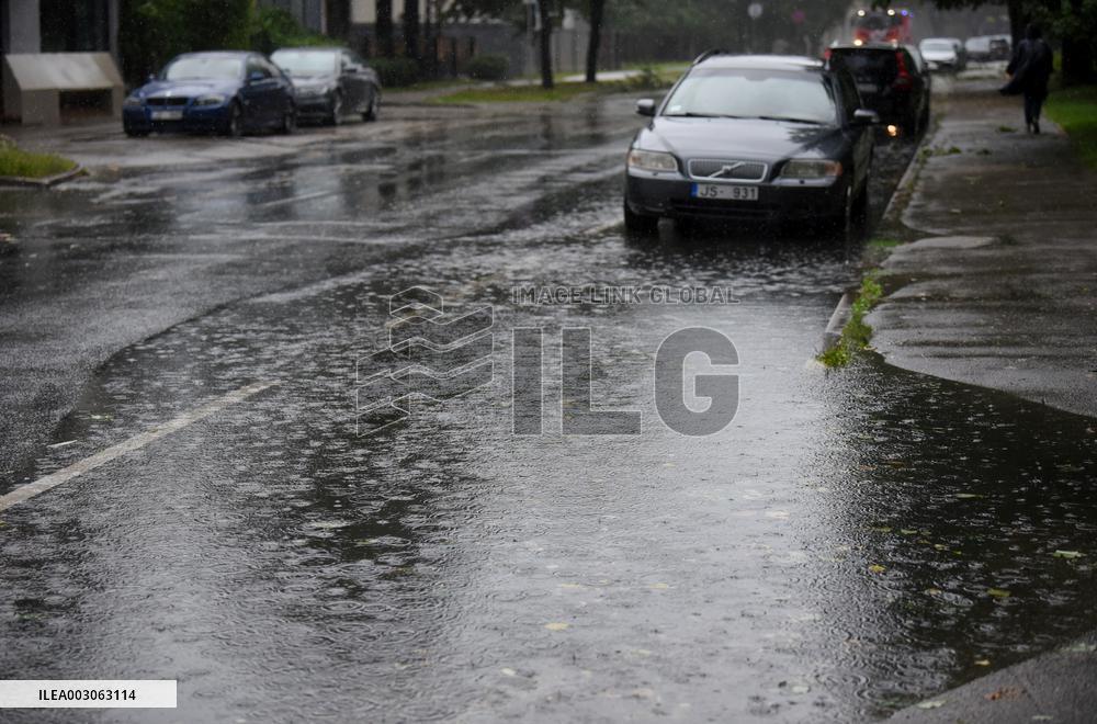 Rain and storm in Riga
