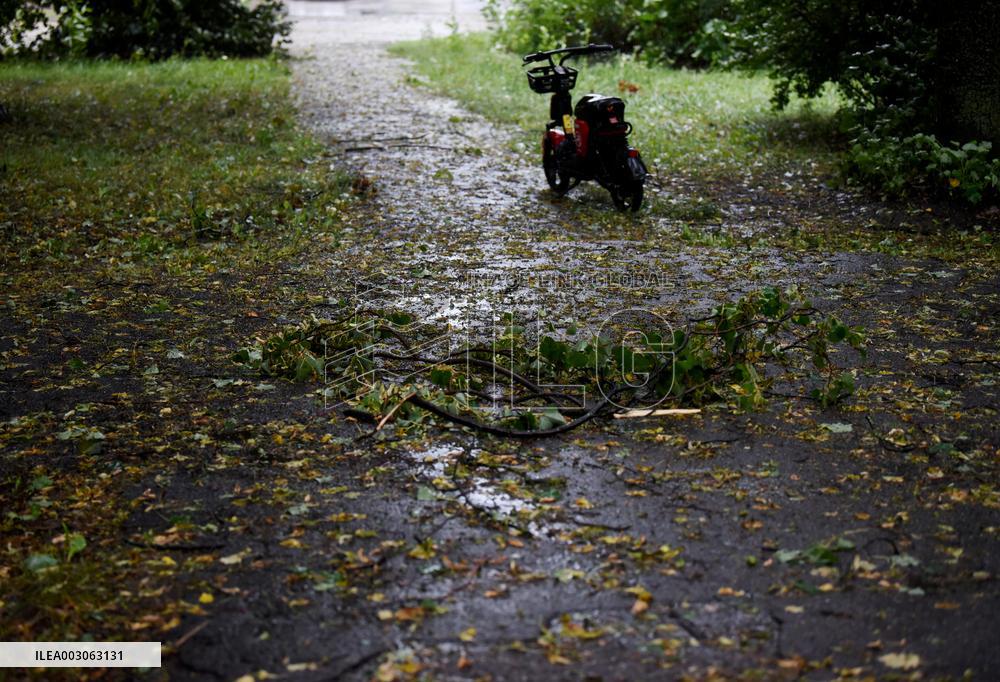 Rain and storm in Riga