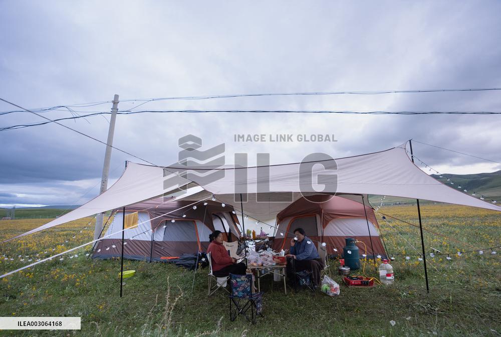 (SichuanMosaics)CHINA-SICHUAN-GRASSLAND-RURAL FOLK EVENT (CN)