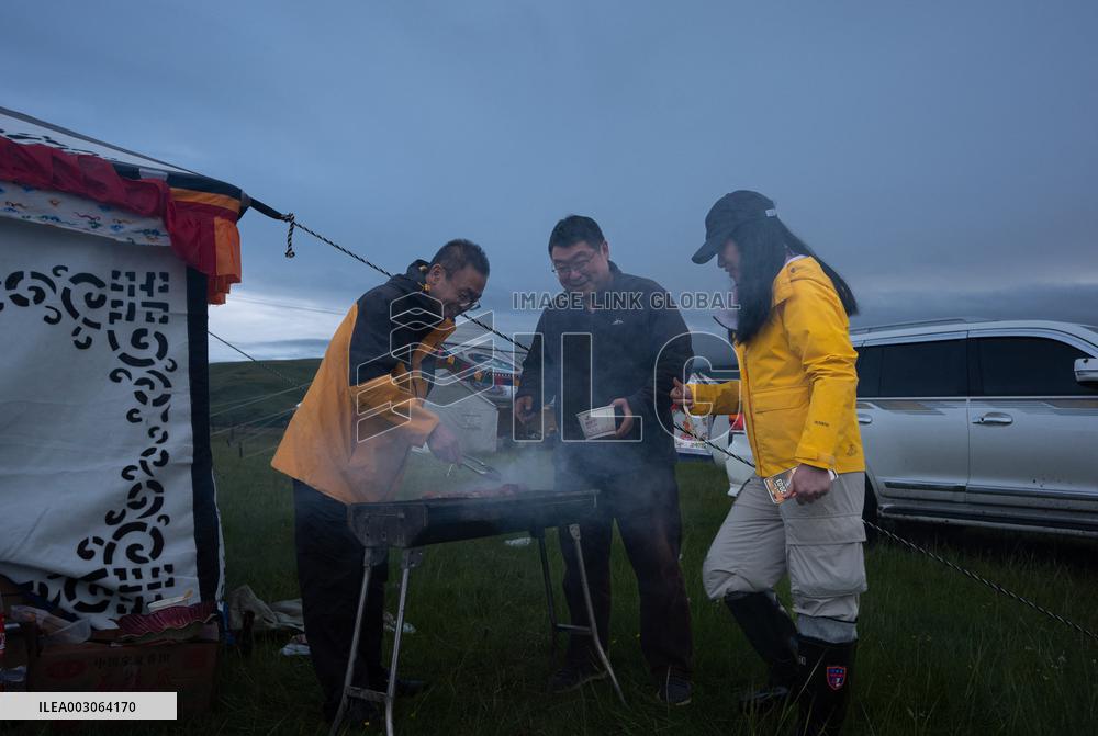 (SichuanMosaics)CHINA-SICHUAN-GRASSLAND-RURAL FOLK EVENT (CN)