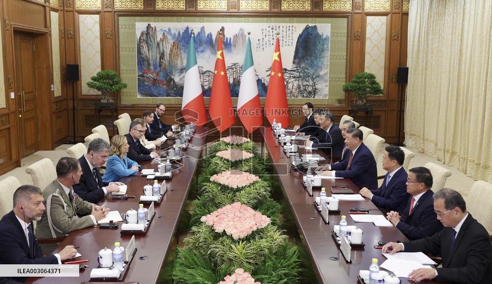 CHINA-BEIJING-XI JINPING-ITALIAN PM-MEETING (CN)