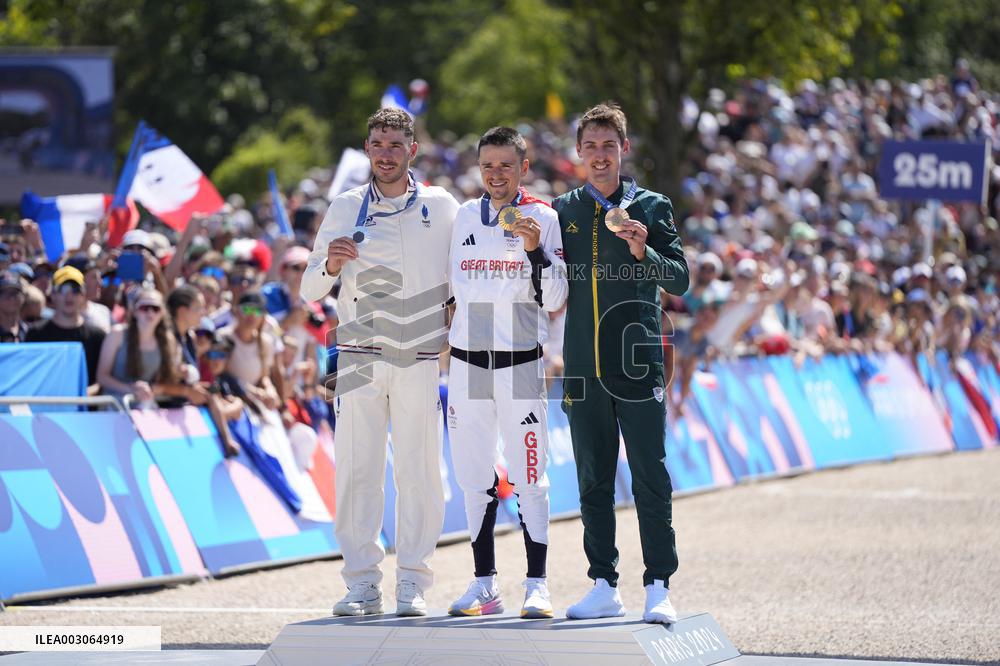 Paris 2024 - VTT - Victor Koretzky Wins Silver