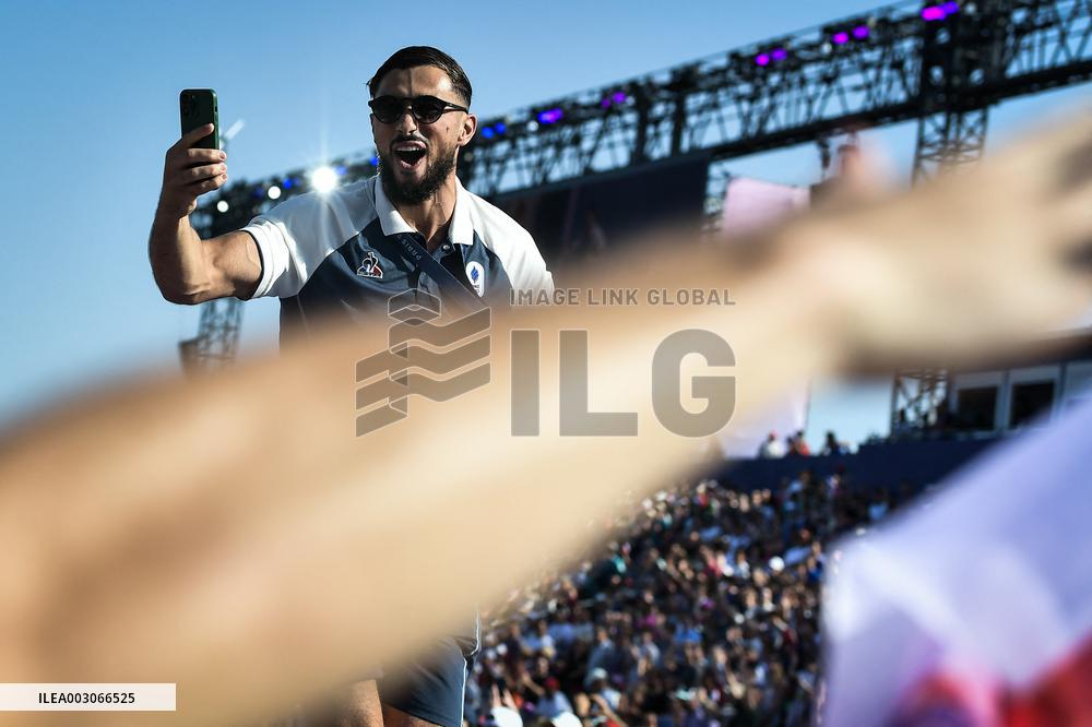 Paris 2024 - Fans welcome medalists at the Parc des Champions in Paris FA