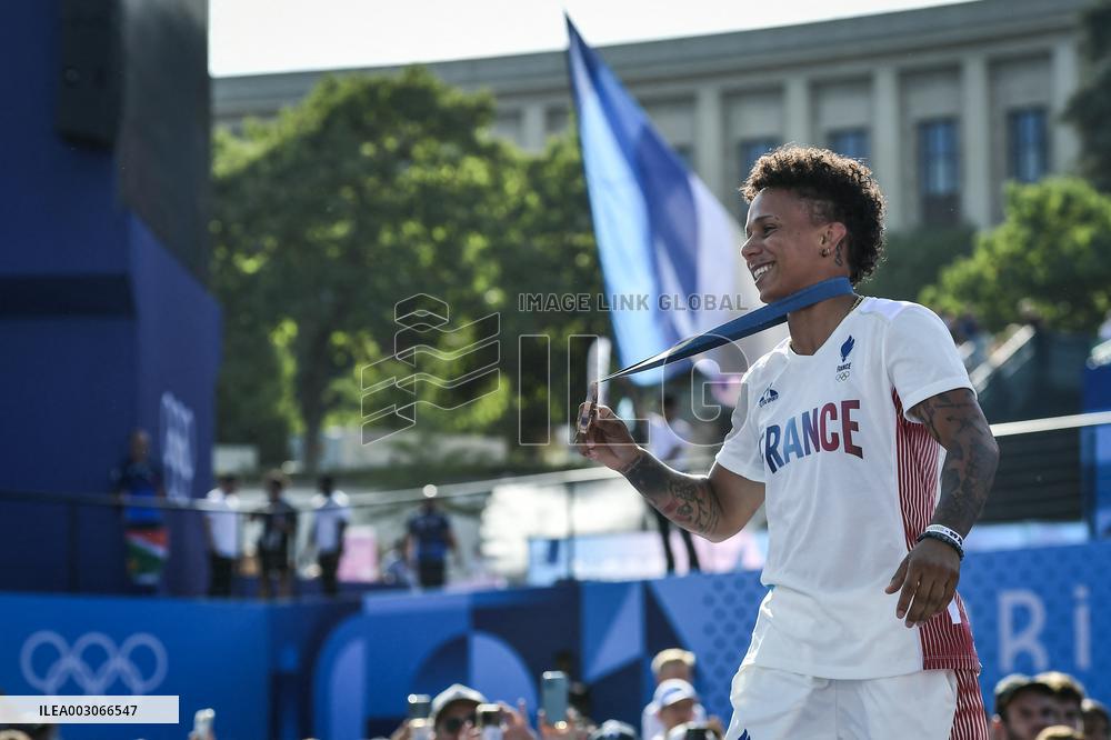Paris 2024 - Fans welcome medalists at the Parc des Champions in Paris FA