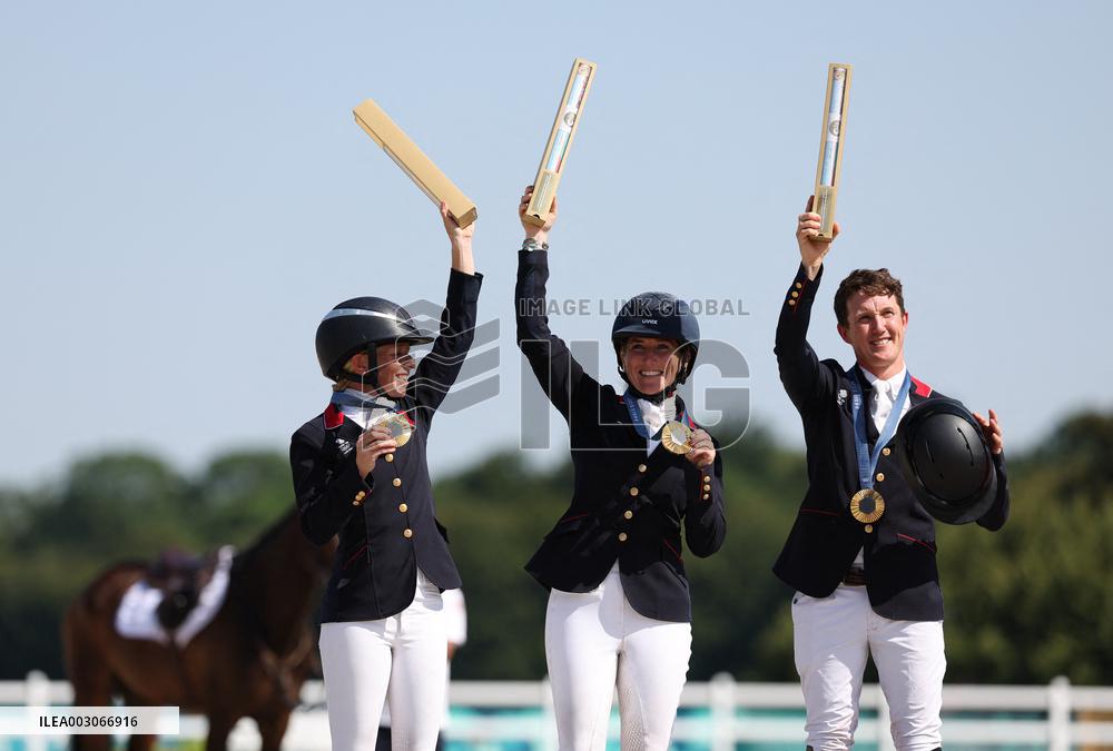 (PARIS2024) FRANCE-VERSAILLES-OLY-EQUESTRIAN