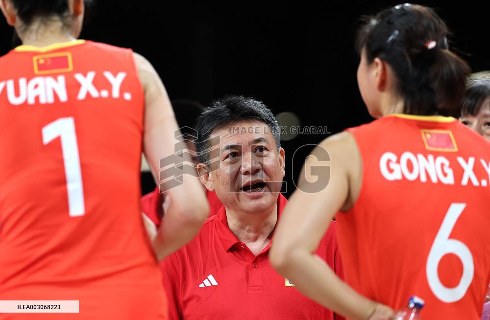 Paris 2024 - Women’s Volleyball - China v USA