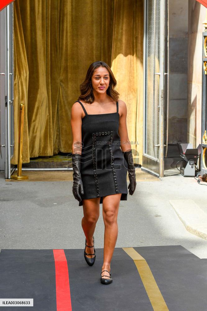 Parity Paris Show At Opera Garnier - Paris