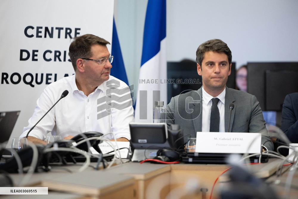 Gabriel Attal Visits The Heatwave Situation Crisis Centre - Paris