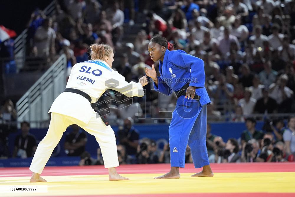Paris 2024 - Judo - Clarisse Agbegnenou v Andreja Leski