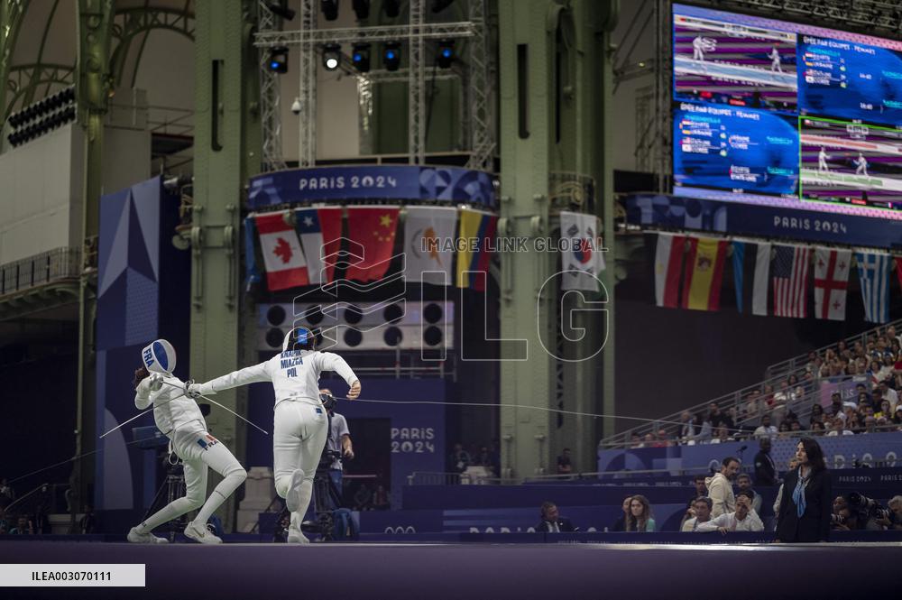 Paris 2024 - the women's epee team Semi final - France v Poland