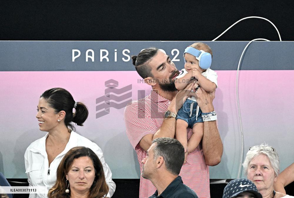 aris 2024 - Gymnastic - Michael Phelps In The Stands